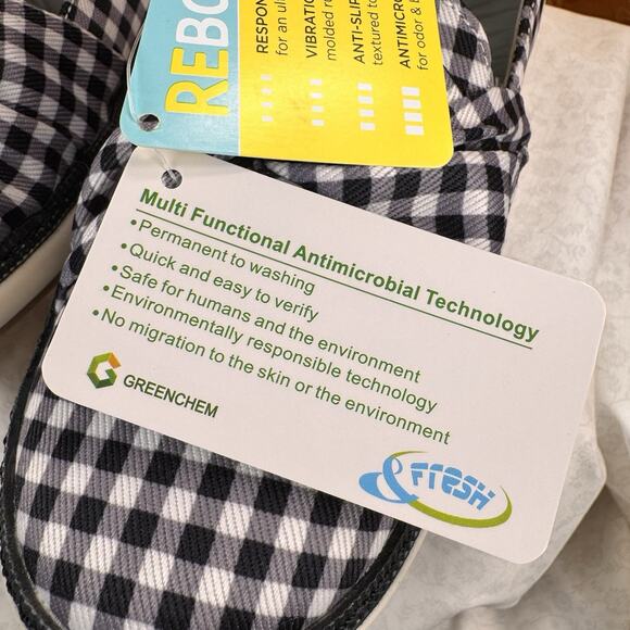 Baretraps Slip-On Shoes Women's 36 EU/ US 6 Black & White Checkered Flats - Picture 8 of 10